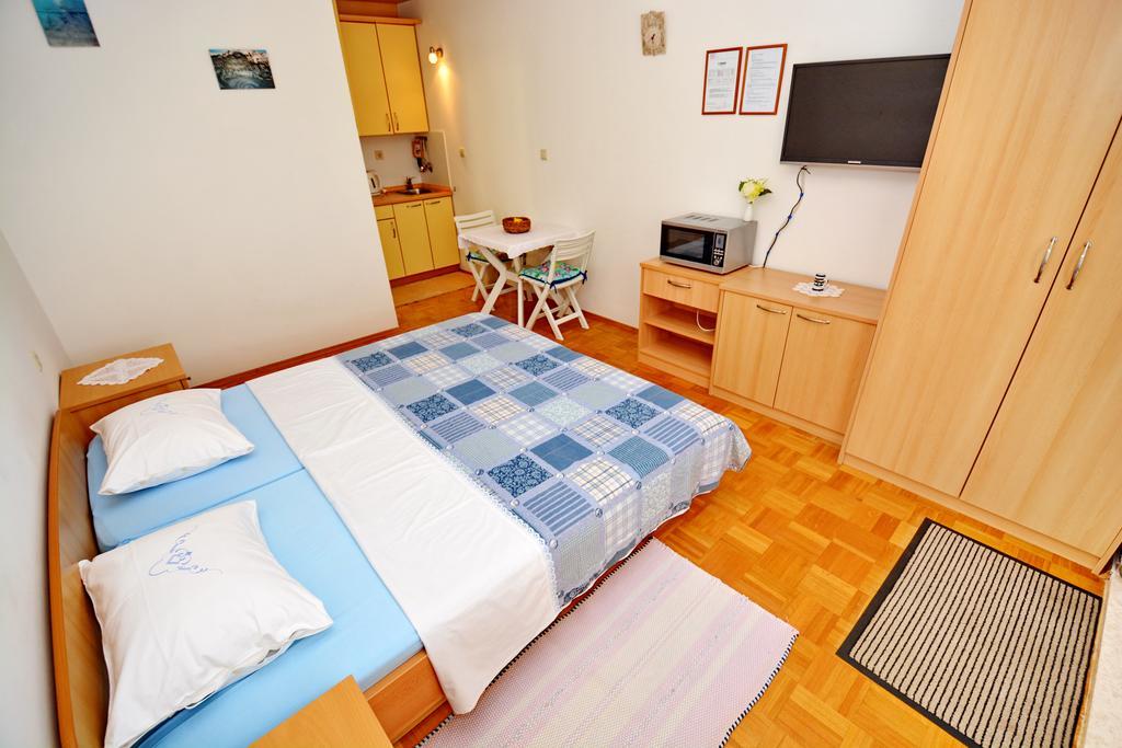 Apartments Andreja Kožino Extérieur photo